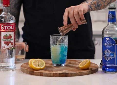 Pour Ingredients