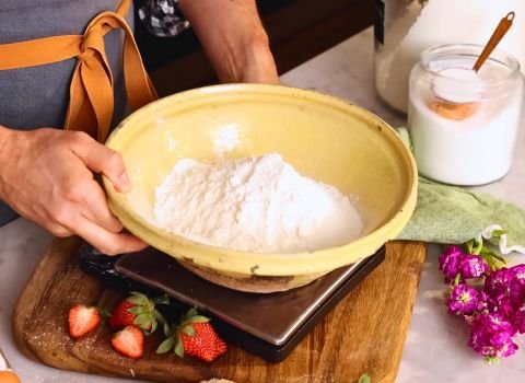 Mix the Dry Ingredients