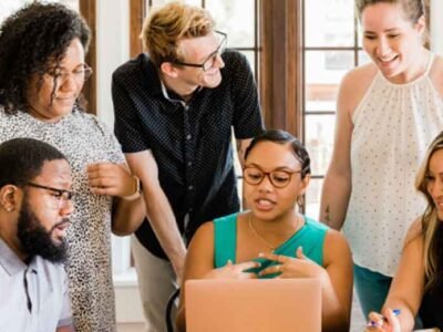 22 Tips to Improve Remote Team Collaboration in the Digital Age