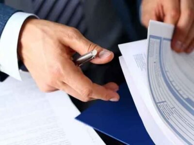 How-to-Choose-the-Right-LTL-Carrier-for-Your-Business