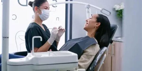 Expert Tips from a Trusted Falls Church Dentist on Keeping Your Teeth Healthy