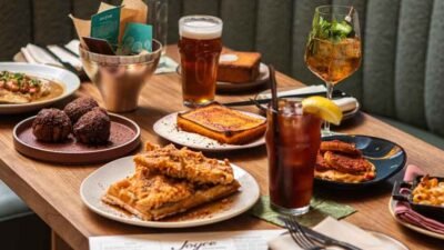 The-Best-Breakfast-and-Brunch-Options-to-Try-at-Neighborhood-Cafes