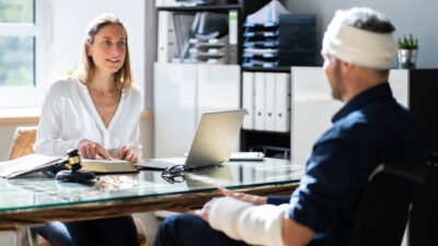 5 Ways a Personal Injury Attorney Improves Your Chances of Winning