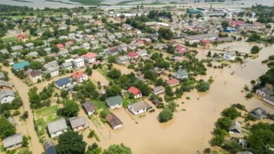 Living on the Edge: Tips for Residents in Flood-Prone Areas