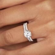 Which Elegant Engagement Ring Designs Are Trending Right Now?