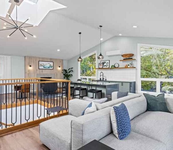 Discover Spacious 2 Bedroom 2 Bath Apartments in Newcastle with Easy Seattle Commute